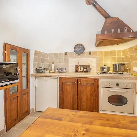 Trullo Porpora - *